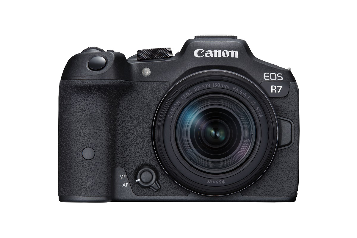 Canon EOS R7 & RF-S 18-150